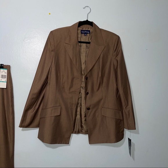 Evan-Picone Women's Blazer & Pant 2 Piece Set - Picture 5 of 11